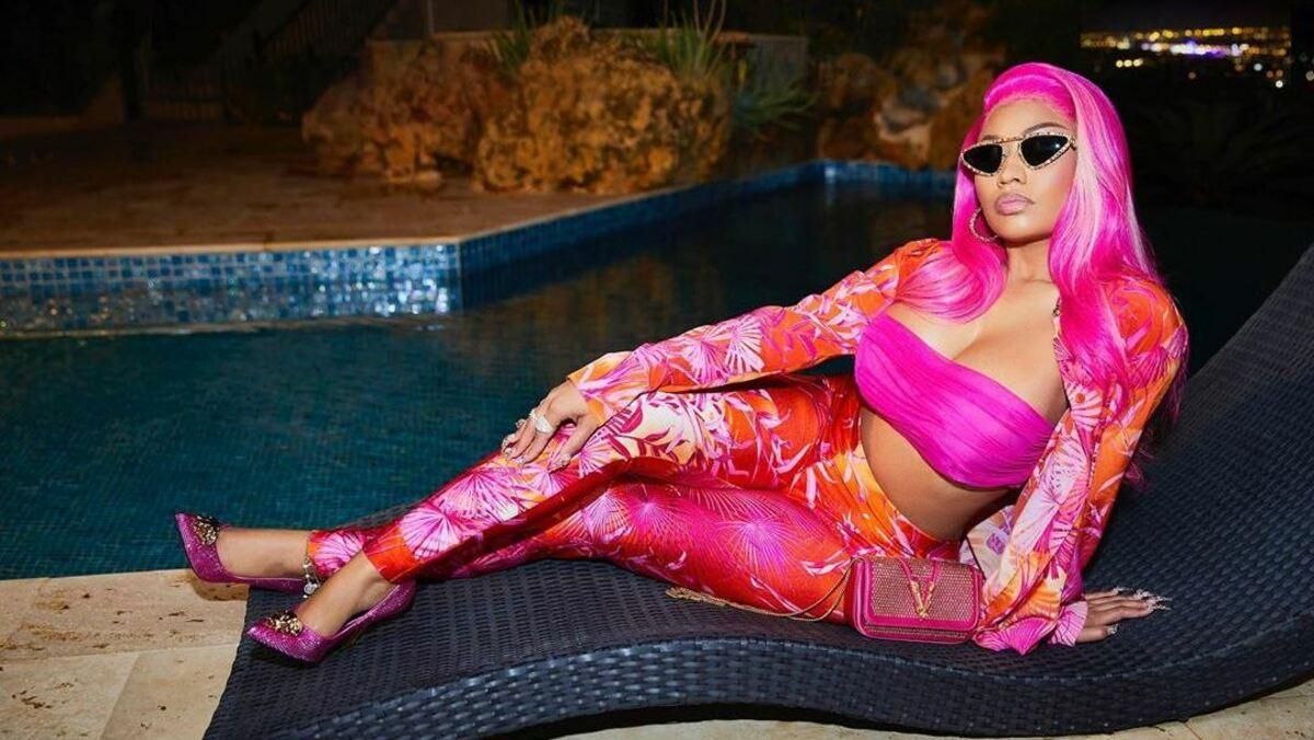 Нікі Мінаж опублікувала перше фото сина: світлина замилувала мережу Нікі Мінаж опублікувала перше фото сина: світлина замилувала мережу