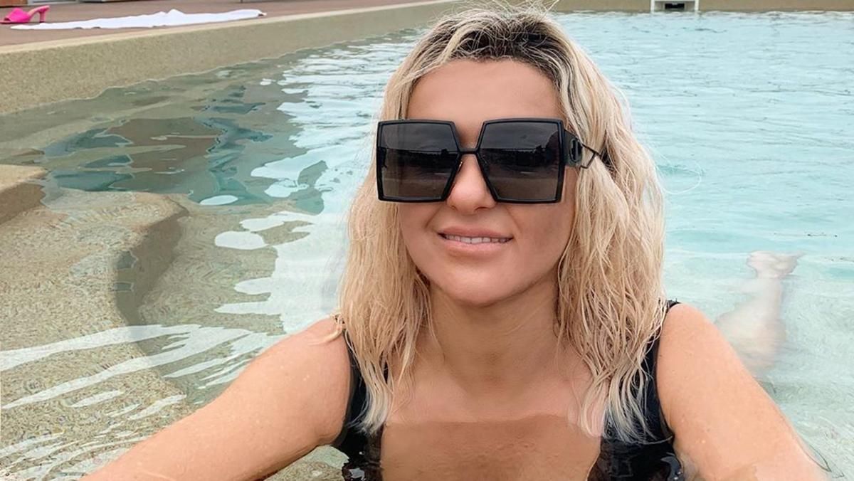 После страстных объятий: Наталья Могилевская наконец призналась, с кем отдыхала в Хорватии После страстных объятий: Наталья Могилевская наконец призналась, с кем отдыхала в Хорватии