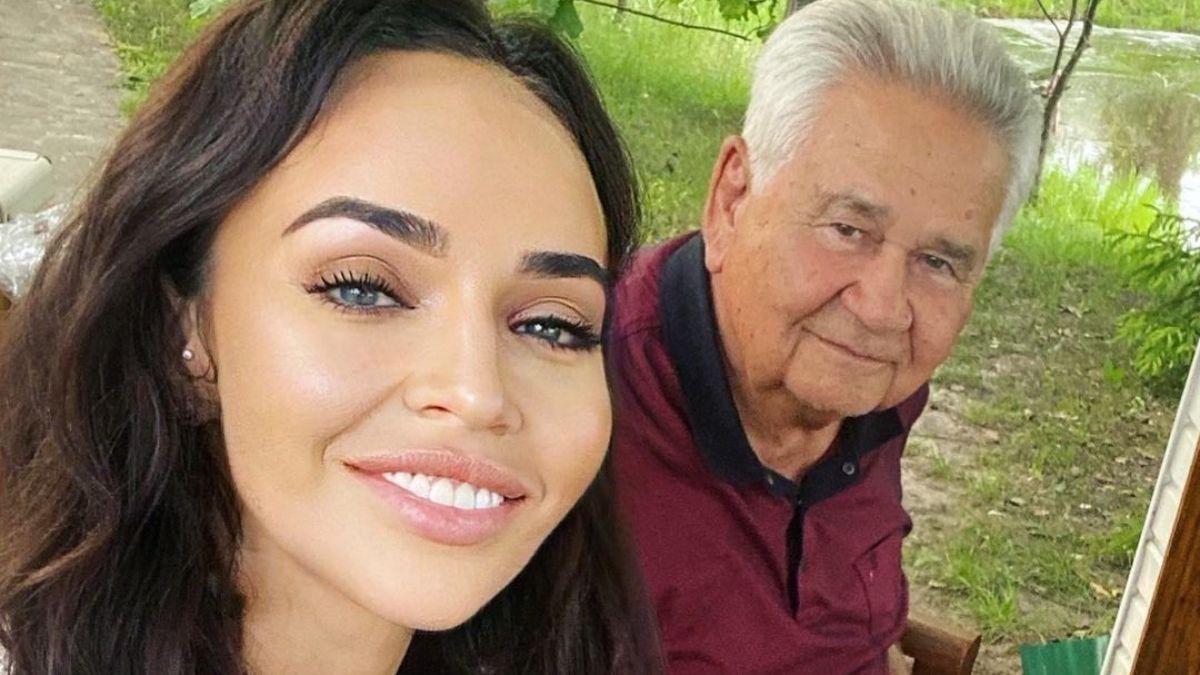 Маша Фокина сказала не называть ее дедушку дедом Маша Фокина сказала не называть ее дедушку дедом