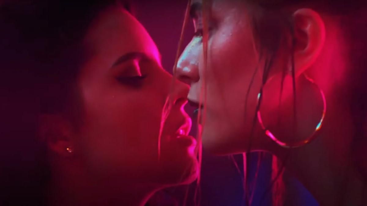 Трейлер сериала Секс, Инста и ВНО 2020: видео онлайн Трейлер сериала Секс, Инста и ВНО 2020: видео онлайн