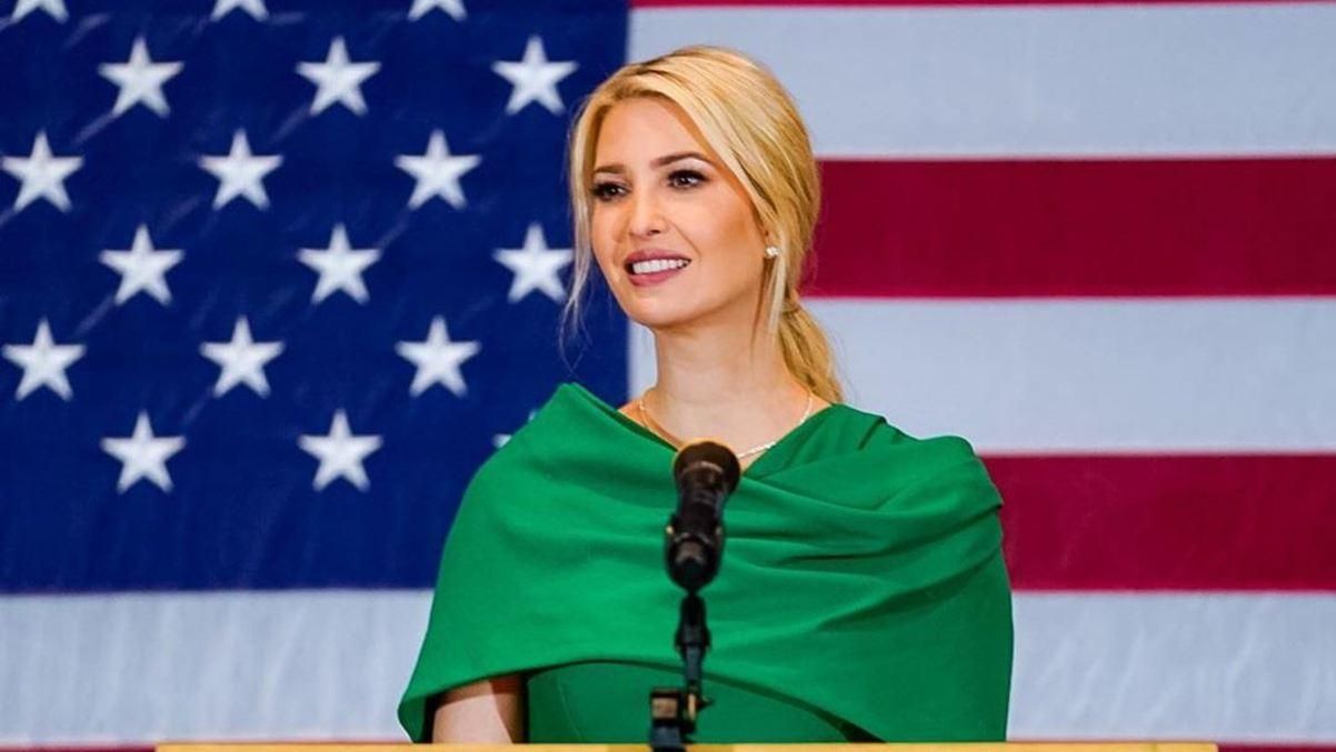 В зеленом платье: Иванка Трамп покорила элегантным образом – фото