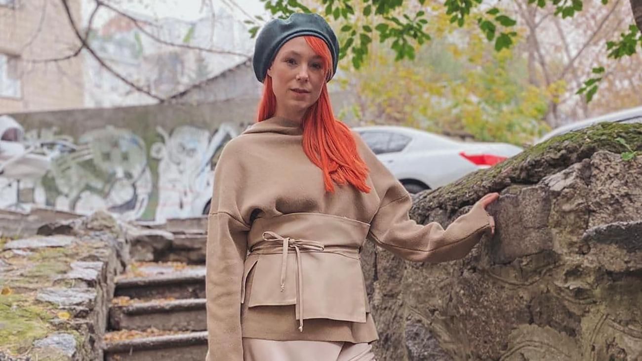 В бежевом total look: Светлана Тарабарова показала утренний осенний образ В бежевом total look: Светлана Тарабарова показала утренний осенний образ