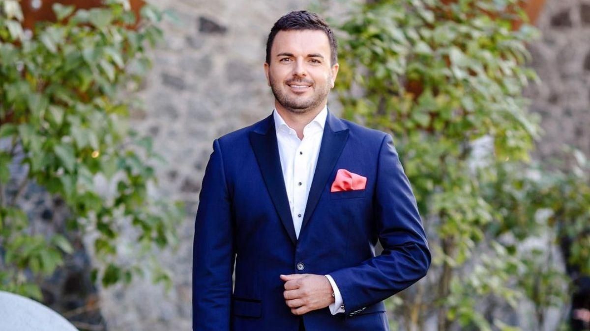 Григорій Решетник показав, як розказав синам, що в них буде братик Григорій Решетник показав, як розказав синам, що в них буде братик