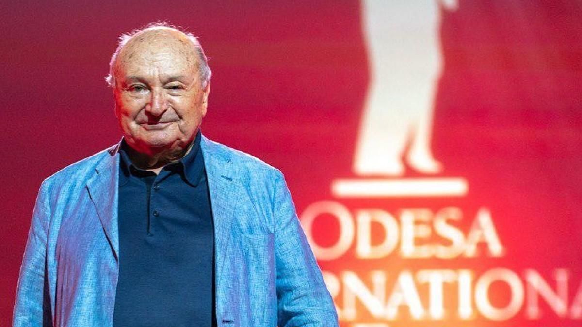 Помер Михайло Жванецький: реакція політиків та знаменитостей Помер Михайло Жванецький: реакція політиків та знаменитостей