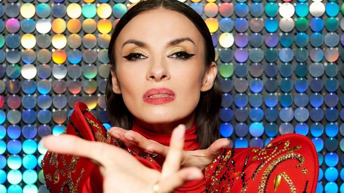 Надія Мейхер показала доньок на Танцях з зірками: відео Надія Мейхер показала доньок на Танцях з зірками: відео