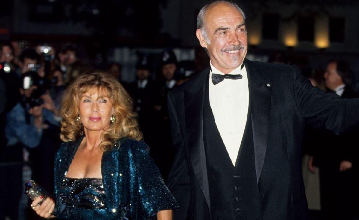 Вдове Шона Коннери грозит штраф и тюрьма: подробности Вдове Шона Коннери грозит штраф и тюрьма: подробности