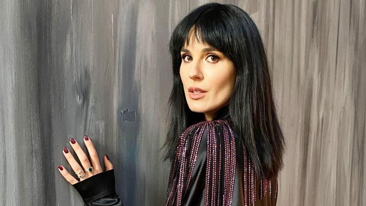 Маша Єфросиніна показала діловий образ на презентації журналу Vogue Маша Єфросиніна показала діловий образ на презентації журналу Vogue