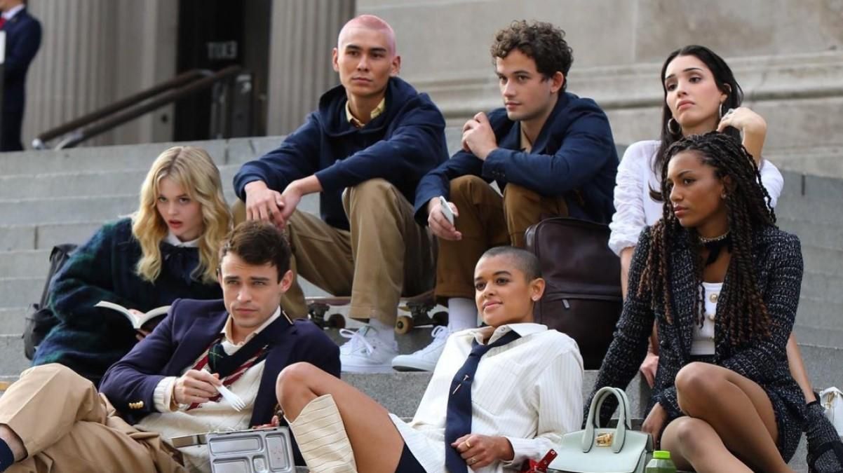 Сплетница перезапуск: первые фото со съемок Сплетница перезапуск: первые фото со съемок