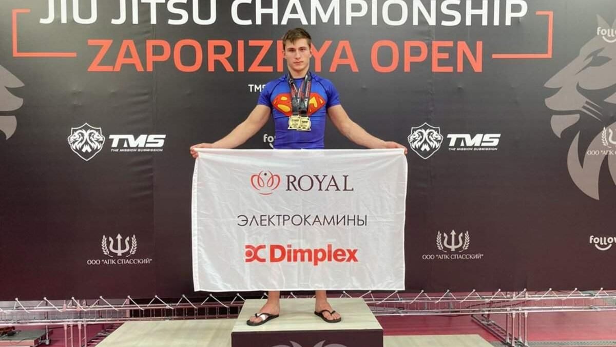На фото Вадим Дорош – переможець турніру TMS Professional Grappling Tournament Zaporizhia Open (Запоріжжя), що відбувся 10 жовтня 2020 року