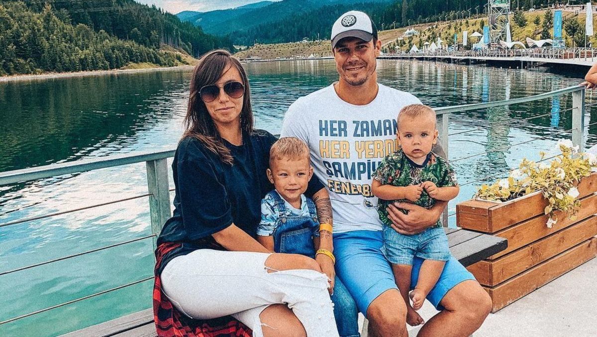 Дмитро Черкасов з дружиною Дмитро Черкасов з дружиною