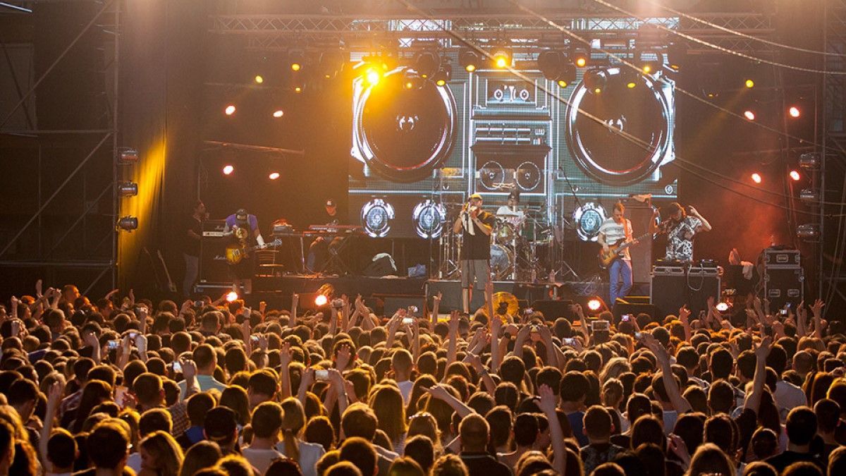 Концерт гурту Бумбокс 2020 зупинили у Львові