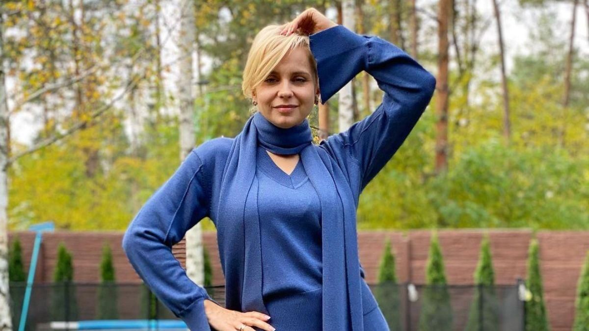 Лілія Ребрик приголомшила розтяжкою під час запального танцю Лілія Ребрик приголомшила розтяжкою під час запального танцю