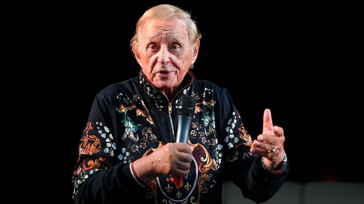 Умер Роман Виктюк: кому достанется наследство Умер Роман Виктюк: кому достанется наследство