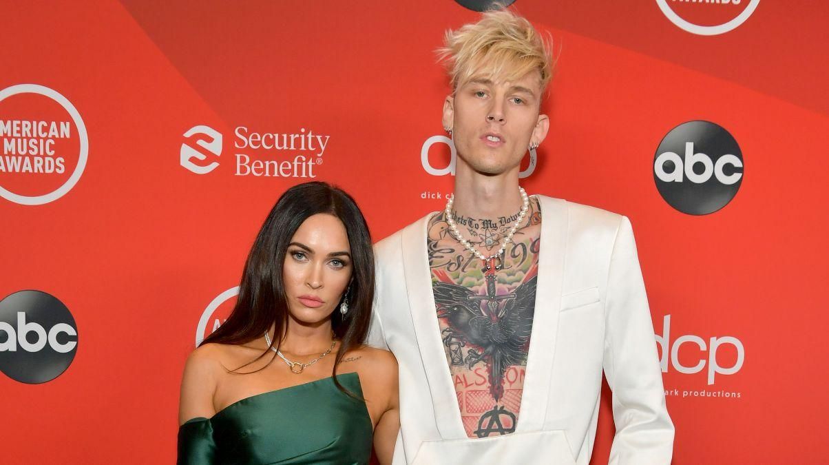 Меган Фокс пришла на светское мероприятие с новым бойфрендом: Меган Фокс пришла на светское мероприятие с новым бойфрендом: