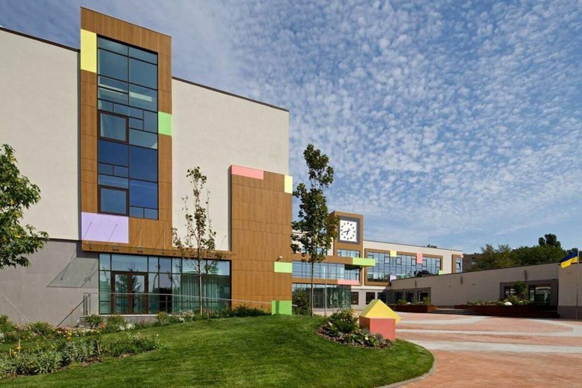 Школа з нестандартним інтер'єром у Києві Школа з нестандартним інтер'єром у Києві