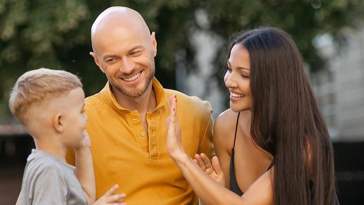 Влад Яма с женой и сыном Влад Яма с женой и сыном