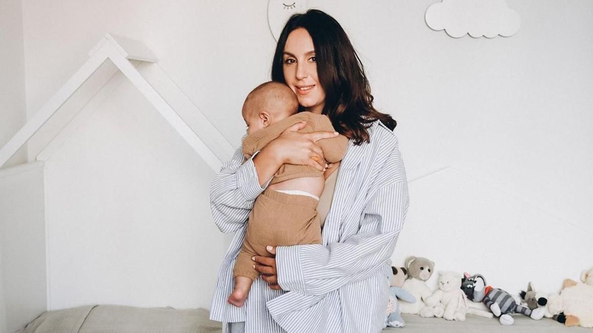 Джамала з молодшим сином Джамала з молодшим сином