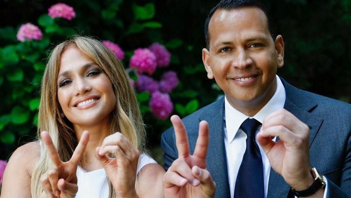 Дженніфер Лопес з нареченим Дженніфер Лопес з нареченим