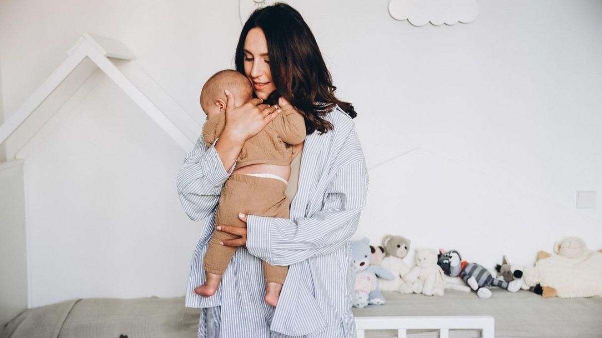 Джамала показала, як молодший син спить на березі моря Джамала показала, як молодший син спить на березі моря