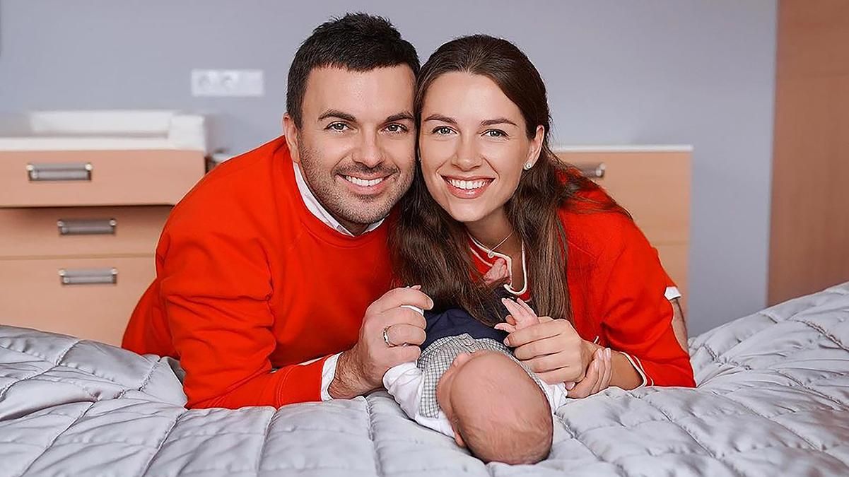 Григорий Решетник с женой и сыном Григорий Решетник с женой и сыном