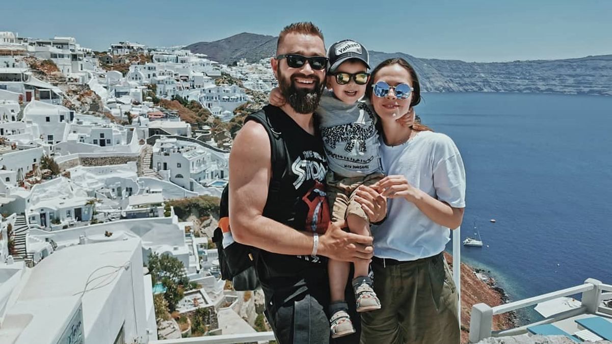 Юлія Саніна з сином і чоловіком Юлія Саніна з сином і чоловіком