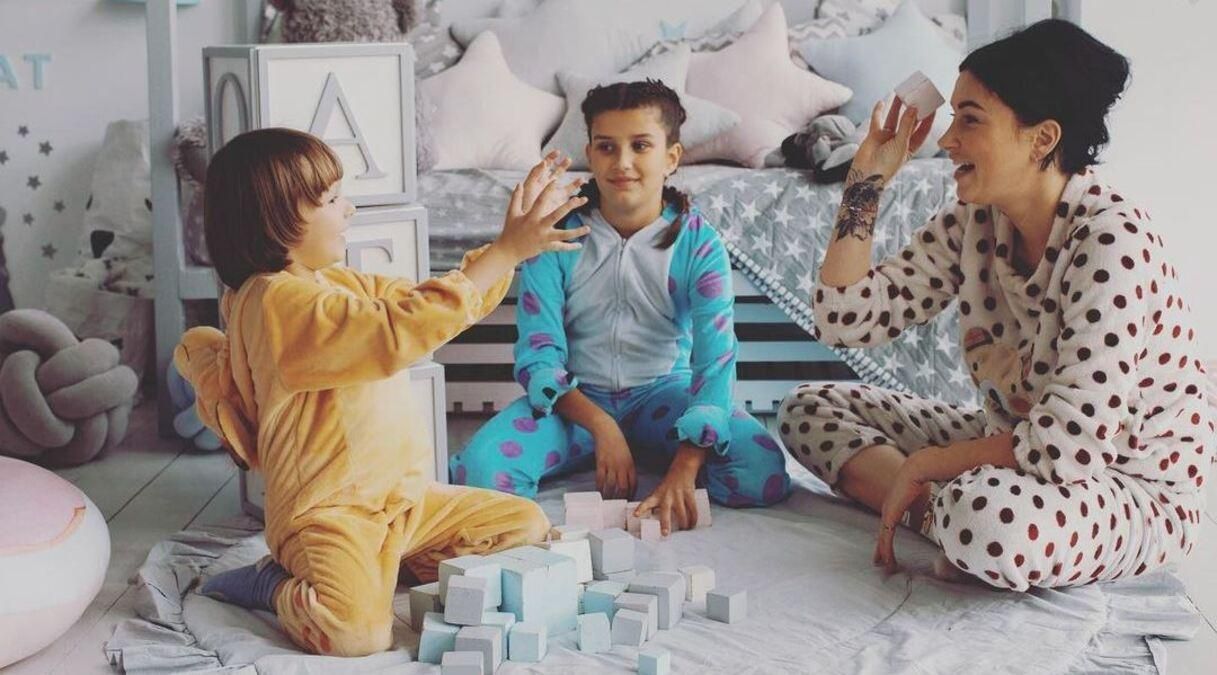 Анастасия Приходько с детьми Анастасия Приходько с детьми