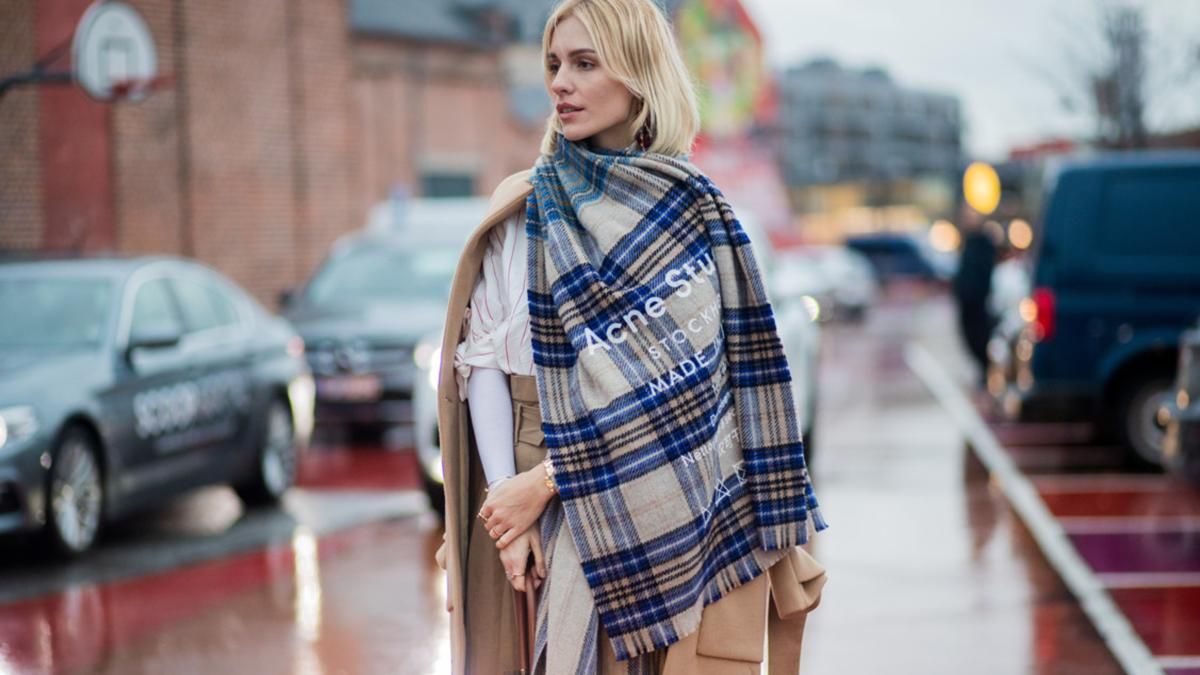 Стильні шарфи на зиму: на які моделі варто звернути увагу
