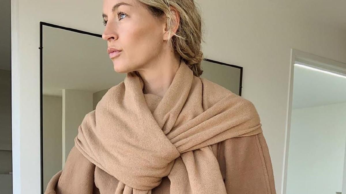 Новий стильний светр зими 2021 Новий стильний светр зими 2021