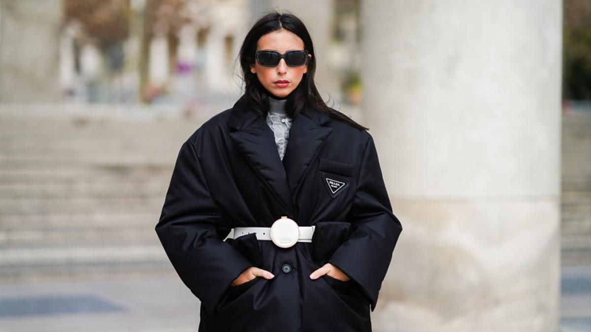 Як стильно носити пуховик з поясом Як стильно носити пуховик з поясом