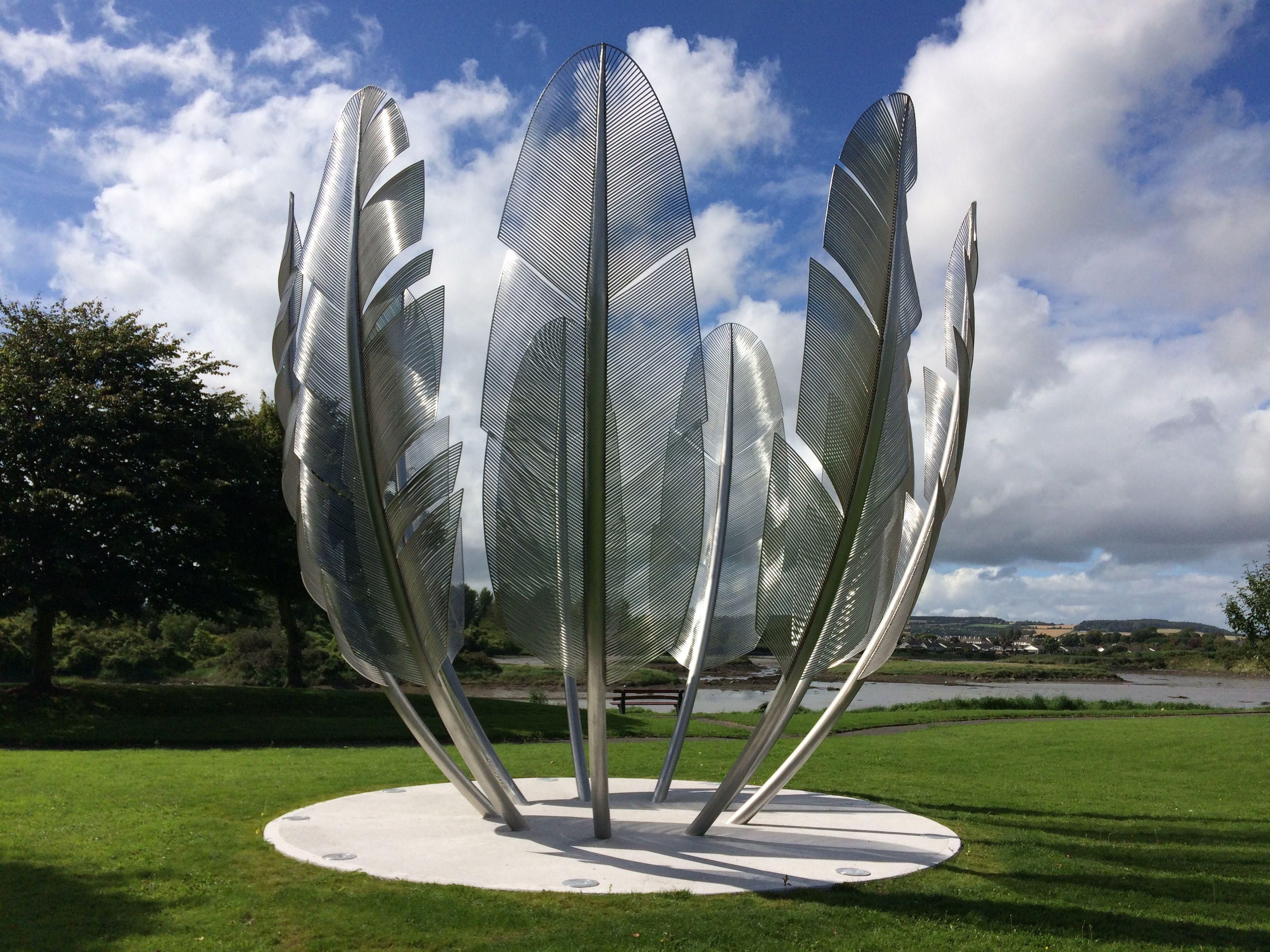 Скульптуры, как память небольшому следу, оставшегося в истории фото Скульптуры, как память небольшому следу, оставшегося в истории фото