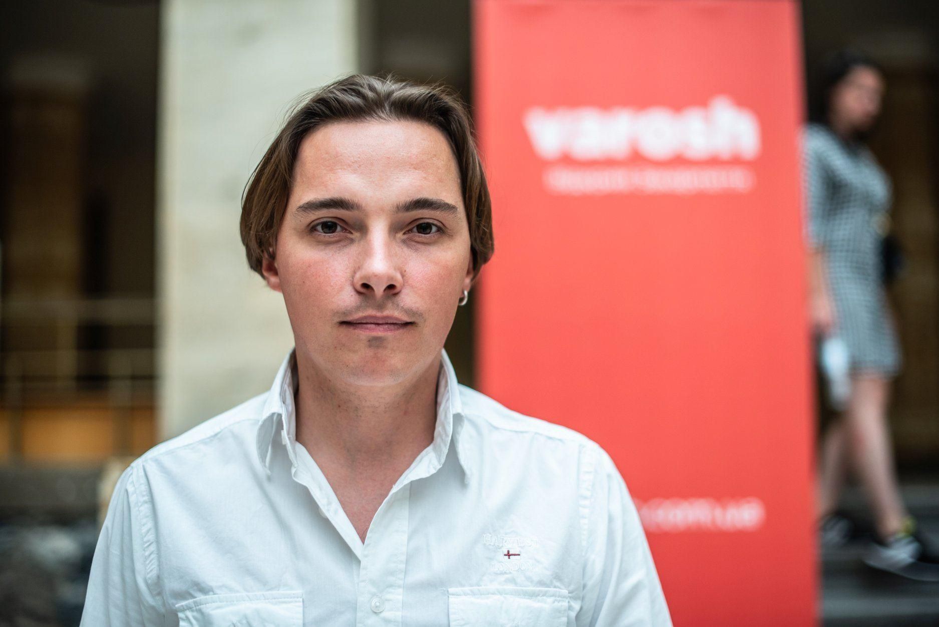 Худшее описание секса: премию Золотой хрен получил Андрей Любка Худшее описание секса: премию Золотой хрен получил Андрей Любка