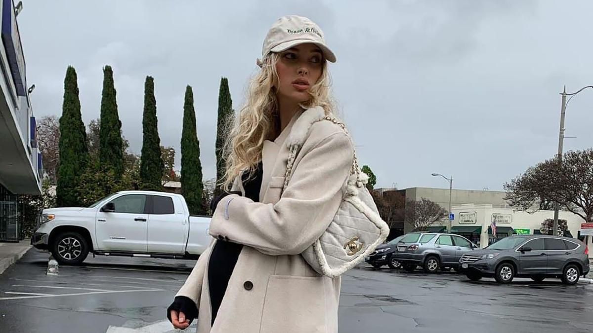 Ельза Госк прогулялася у стильному образі: світлини Ельза Госк прогулялася у стильному образі: світлини