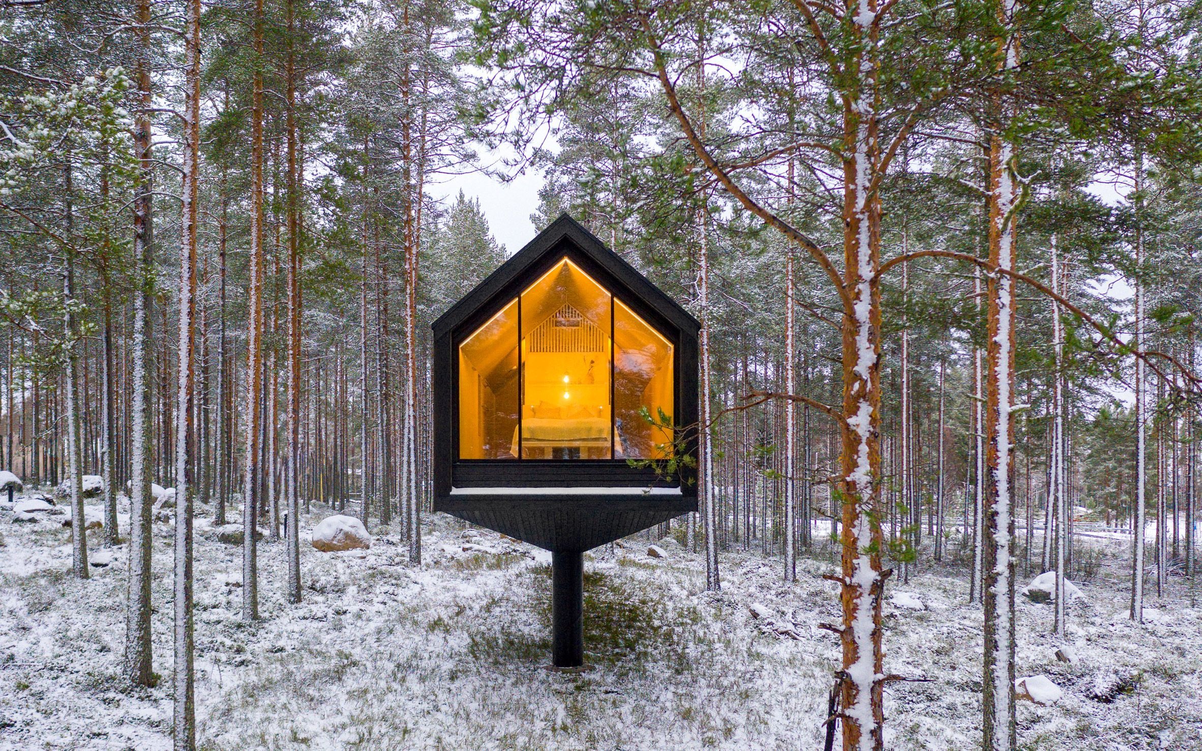 Ідеальний модульний будинок для релаксу у Фінляндії: фото інтер'єрів