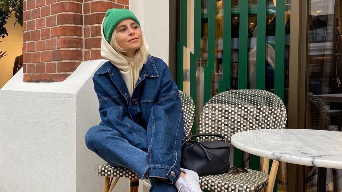 В центре внимания – модный зеленый цвет: безупречные примеры показывают звезды стритстайла В центре внимания – модный зеленый цвет: безупречные примеры показывают звезды стритстайла