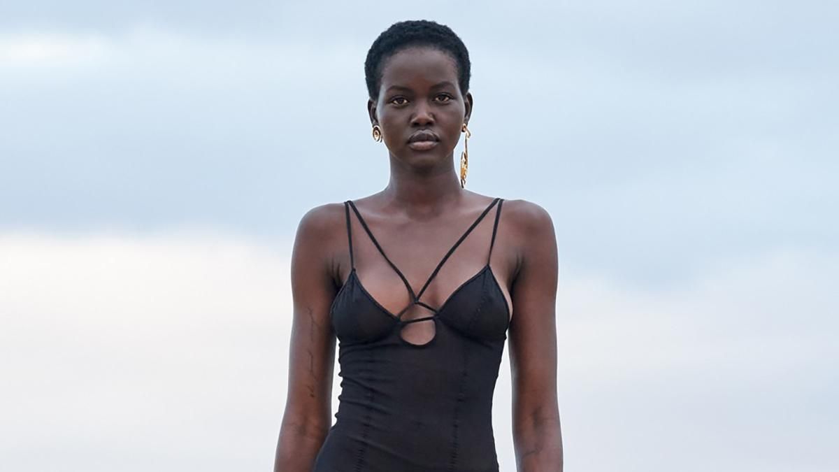 Трендові трикотажні сукні: фото Трендові трикотажні сукні: фото