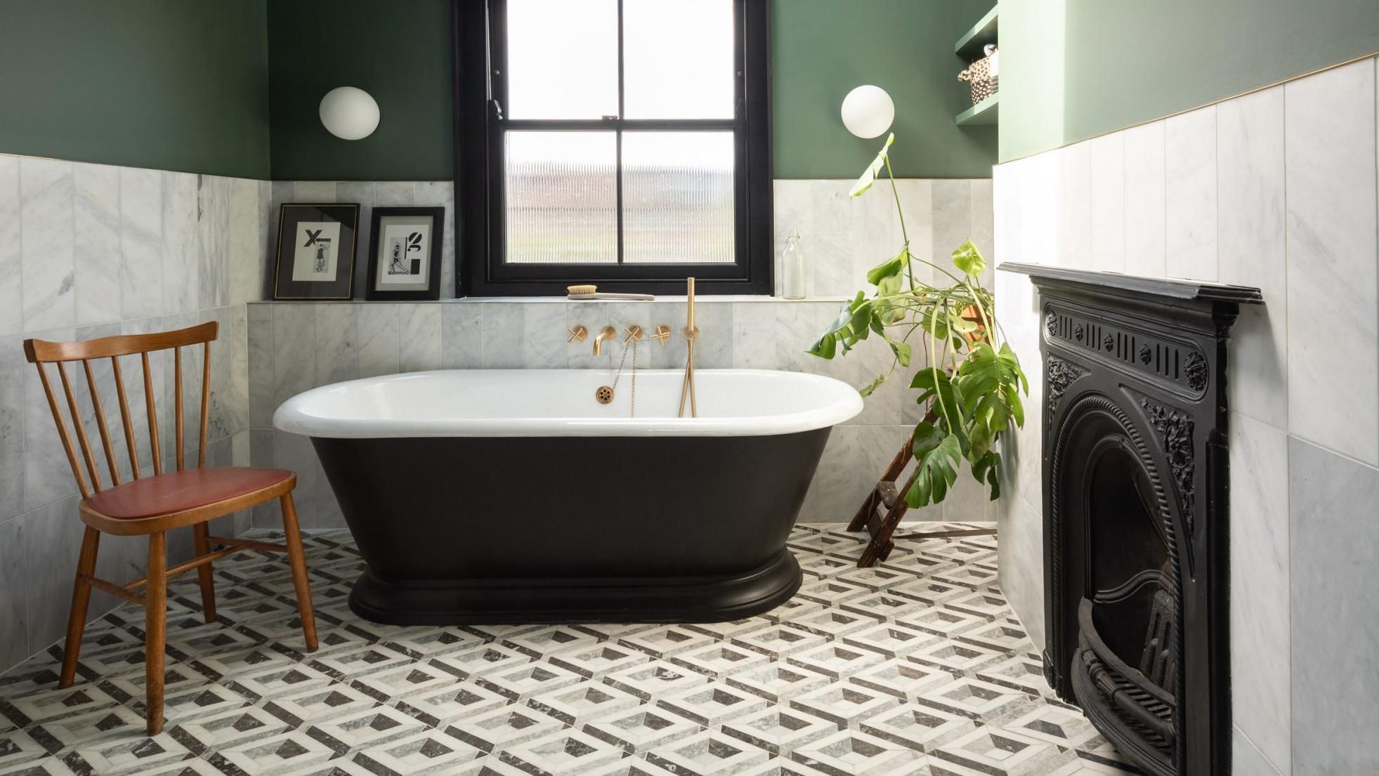 Окремо стояча ванна: 5 прикладів інтер'єру від дизайнерів