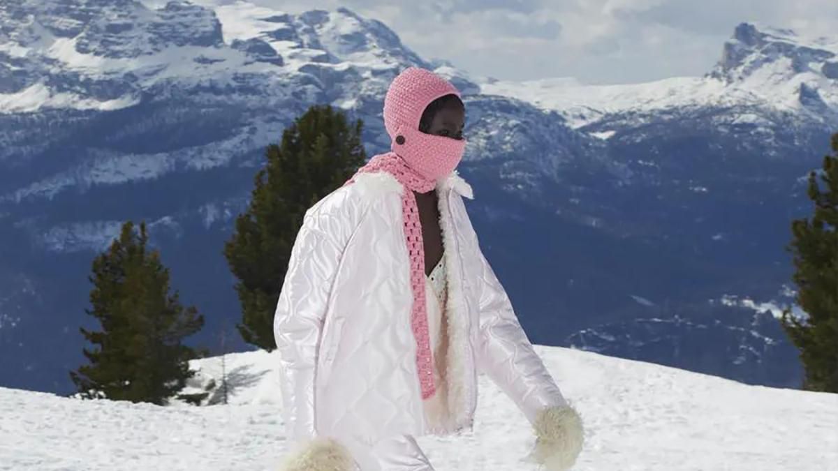 Показ Miu Miu осінь – зима 2021/2022: фото і відео Показ Miu Miu осінь – зима 2021/2022: фото і відео