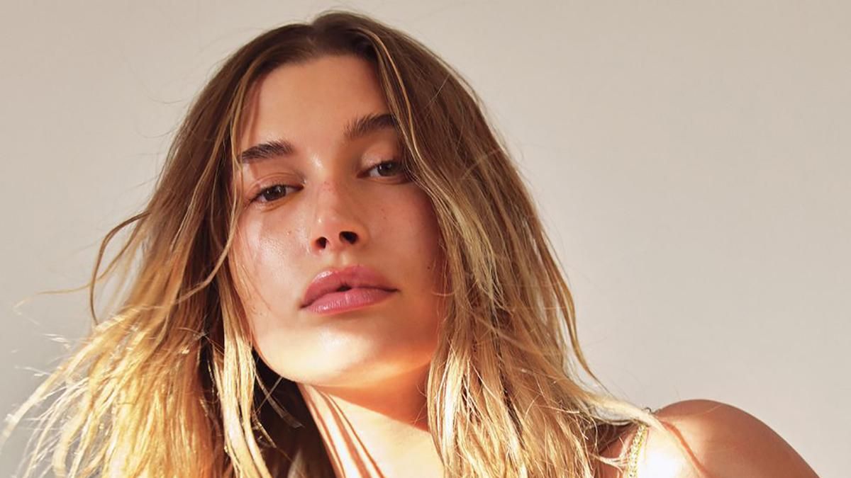 Гейлі Бібер знялася для обкладинки Elle Гейлі Бібер знялася для обкладинки Elle