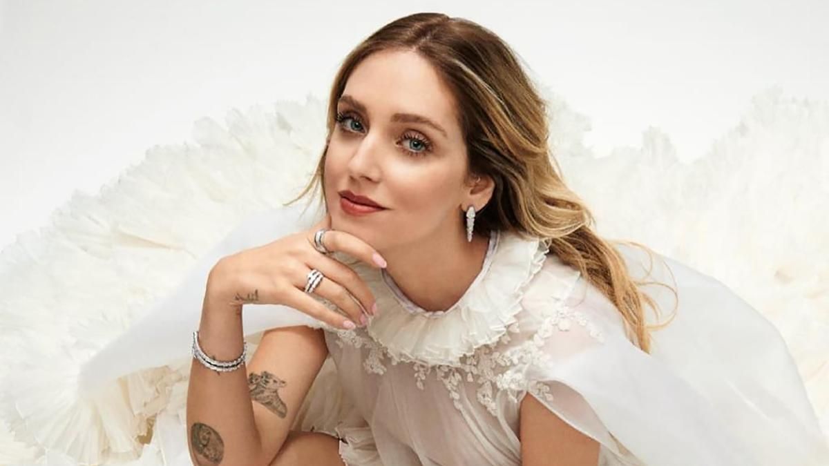 К'яра Ферраньї знялася для японської обкладинки Harper’s Bazaar К'яра Ферраньї знялася для японської обкладинки Harper’s Bazaar