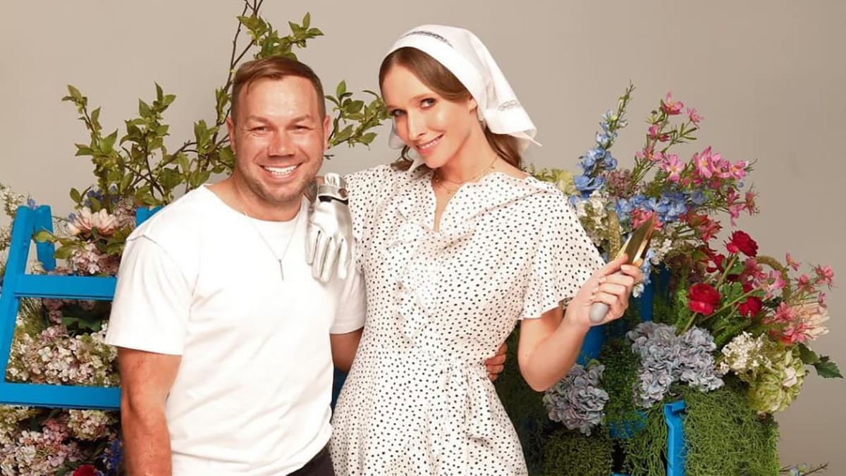 Андре Тан и Катя Осадчая анонсировали запуск совместной коллекции одежды Андре Тан и Катя Осадчая анонсировали запуск совместной коллекции одежды