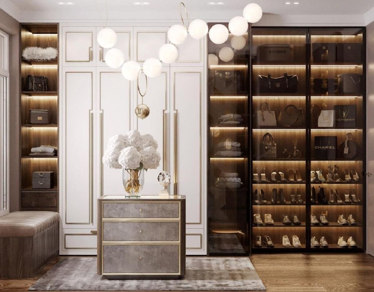 На что следует обратить внимание при планировании гардеробной комнаты: 10 советов дизайнера На что следует обратить внимание при планировании гардеробной комнаты: 10 советов дизайнера