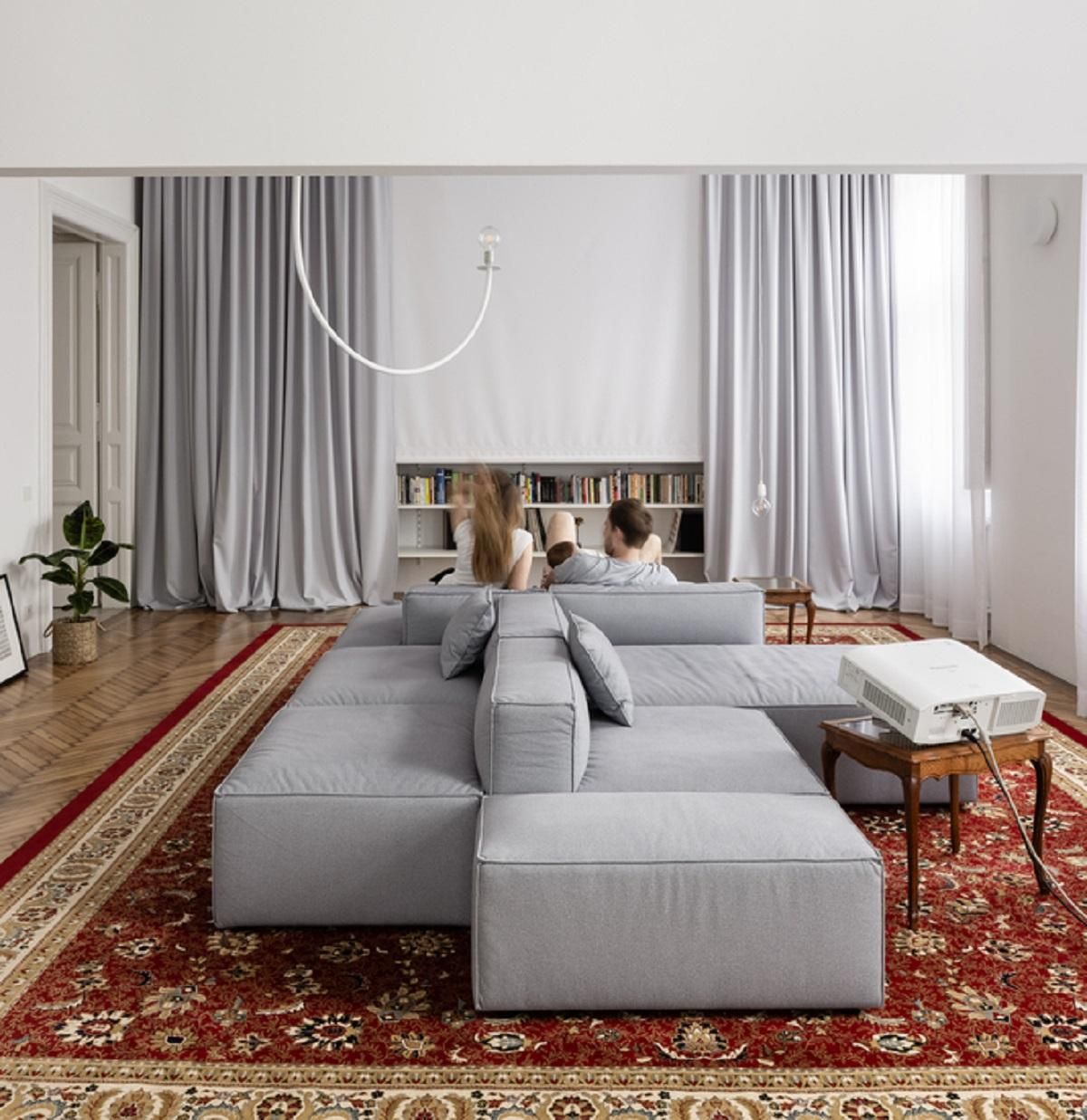 120-річний дім у Словаччині вражає своєю легкістю – усе завдяки відкритому плануванню: фото 120-річний дім у Словаччині вражає своєю легкістю – усе завдяки відкритому плануванню: фото