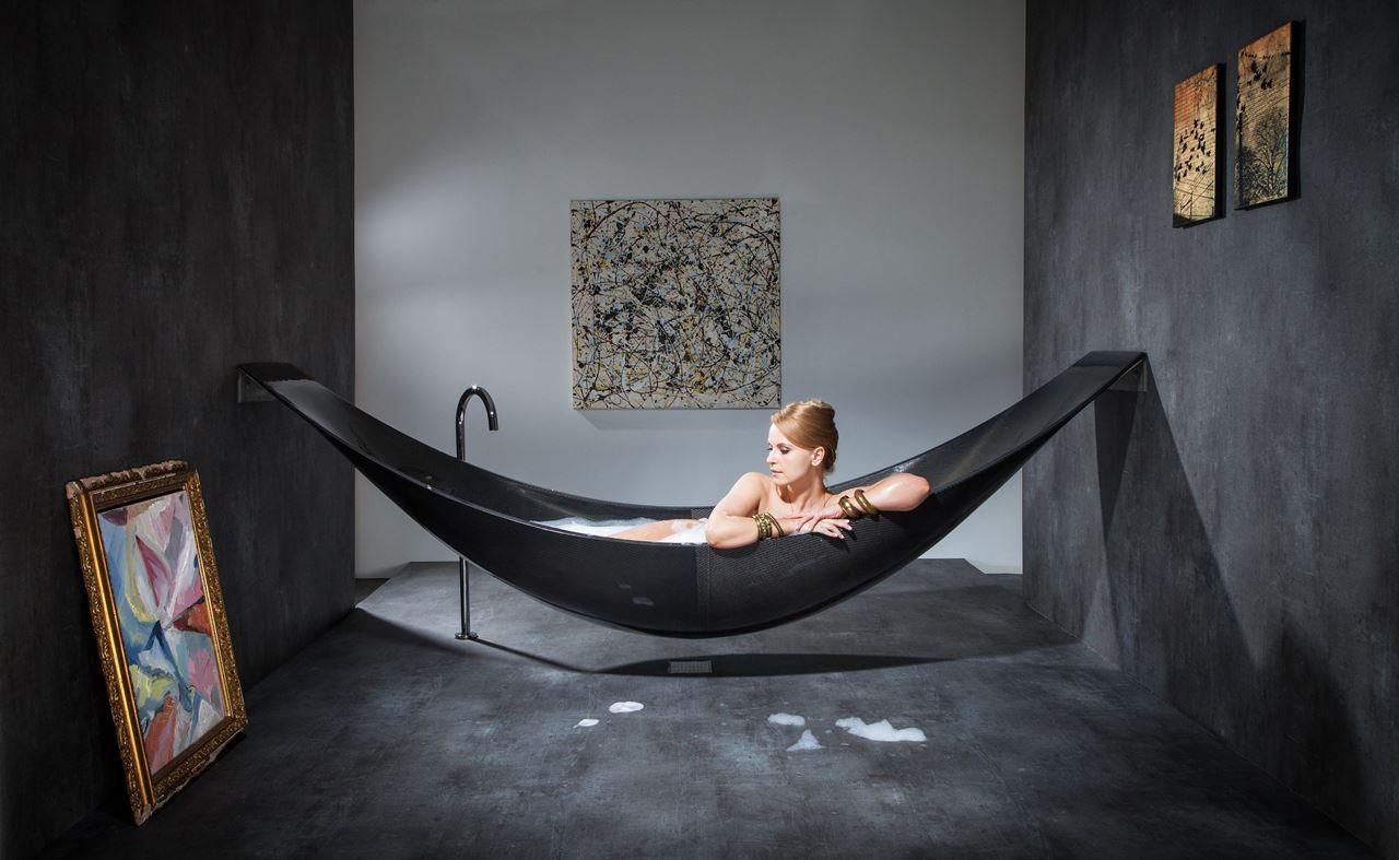 Сплеск і невагомість: 8 незвичайних дизайнерських ванн