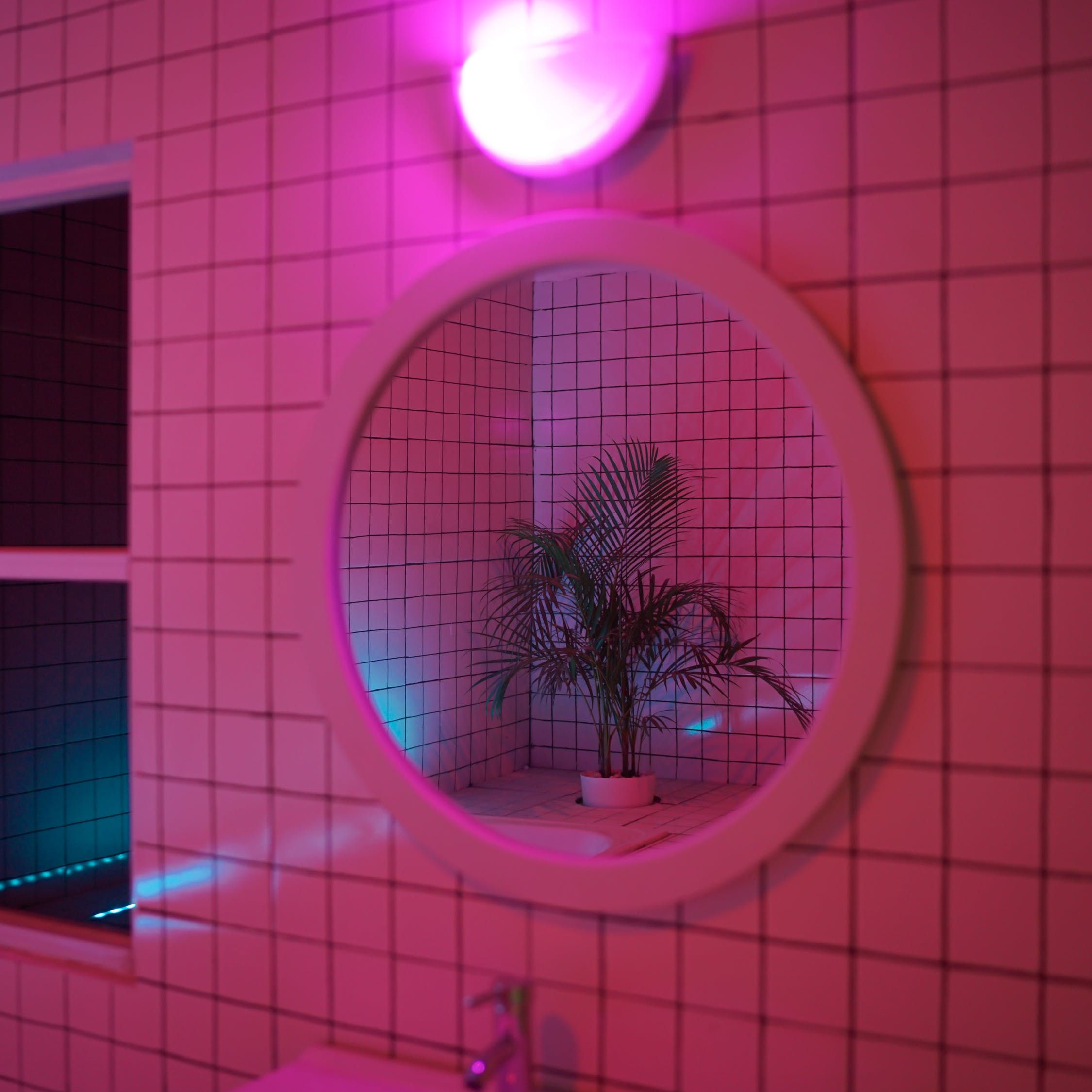 От торшеров до люстр: 6 ярких трендов в освещении интерьеров От торшеров до люстр: 6 ярких трендов в освещении интерьеров