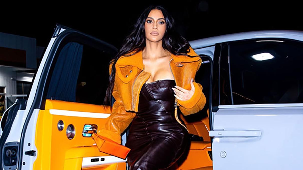 Взрывной образ Ким Кардашян Взрывной образ Ким Кардашян