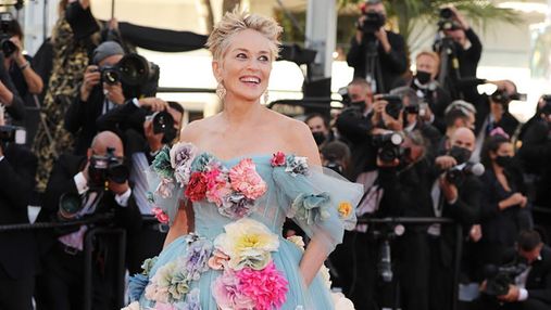 Шерон Стоун вразила виходом на Каннському кінофестивалі у cукні від Dolce & Gabbana: фото