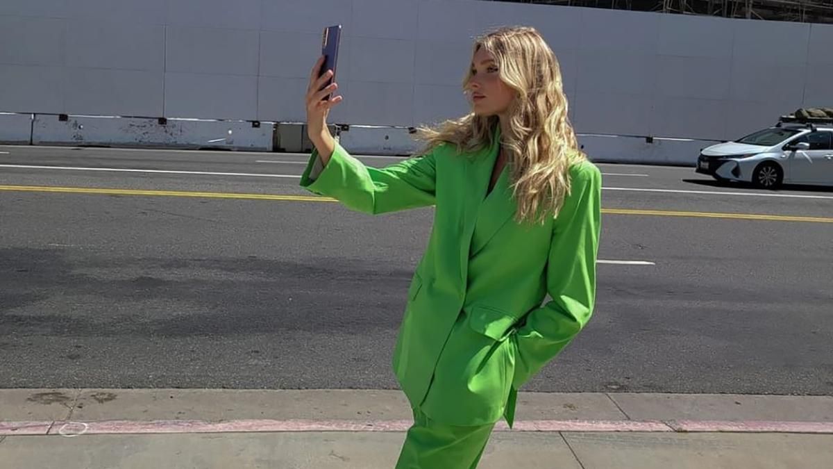 Красивый образ Эльзы Госк Красивый образ Эльзы Госк