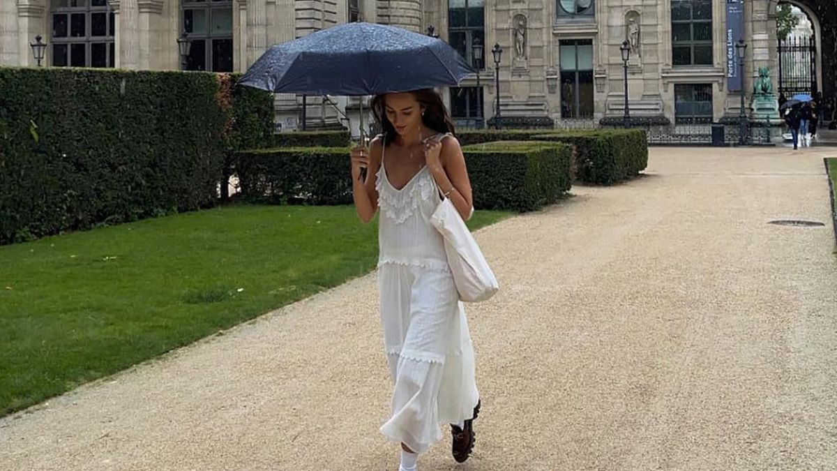 Стильные элементы гардероба, которые можно носить в сентябре Стильные элементы гардероба, которые можно носить в сентябре