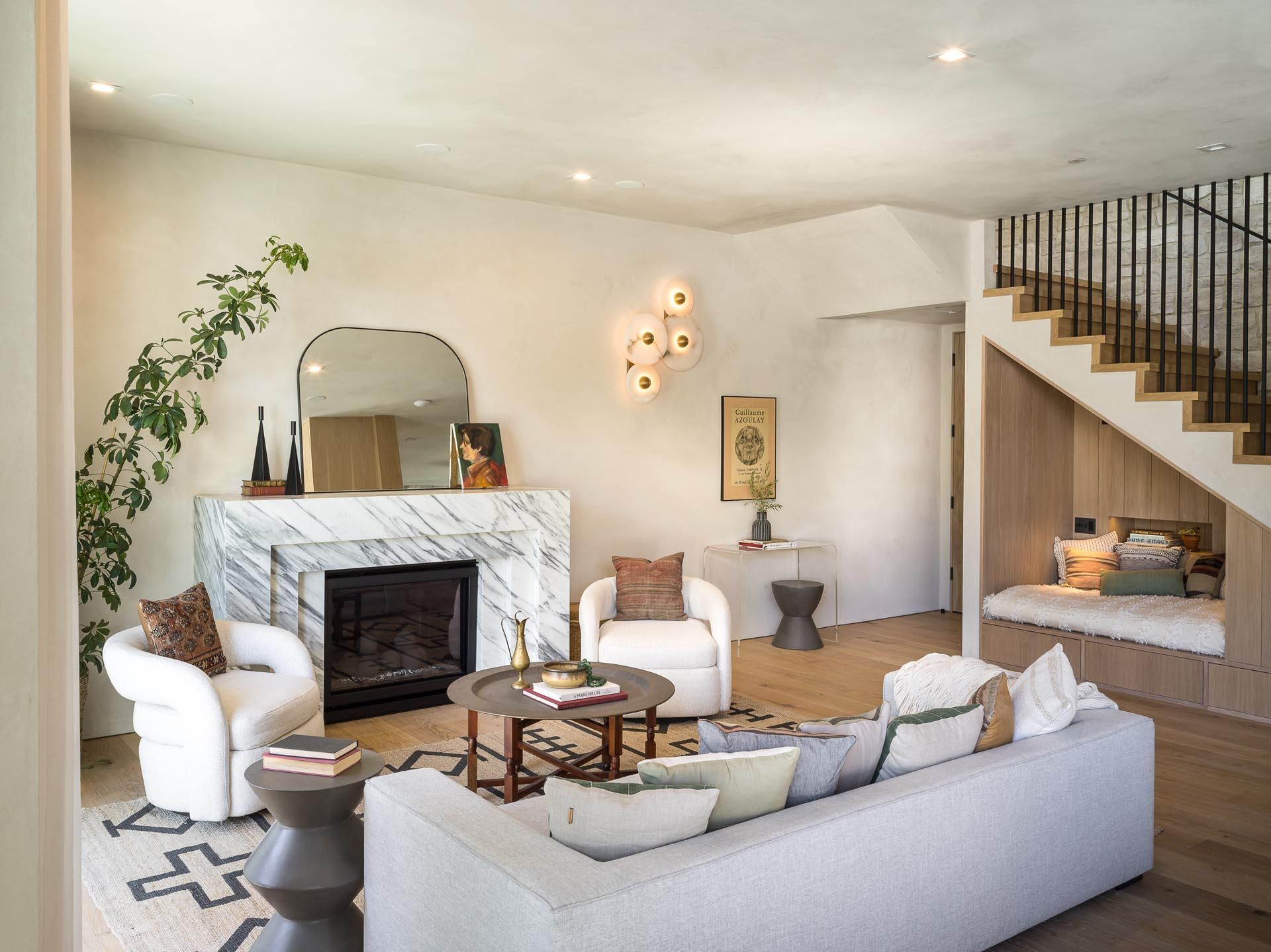 Вершина гармонії та затишку: фантастичний дім з неординарним місцем для тихого читання - Дизайн 24 Вершина гармонії та затишку: фантастичний дім з неординарним місцем для тихого читання - Дизайн 24