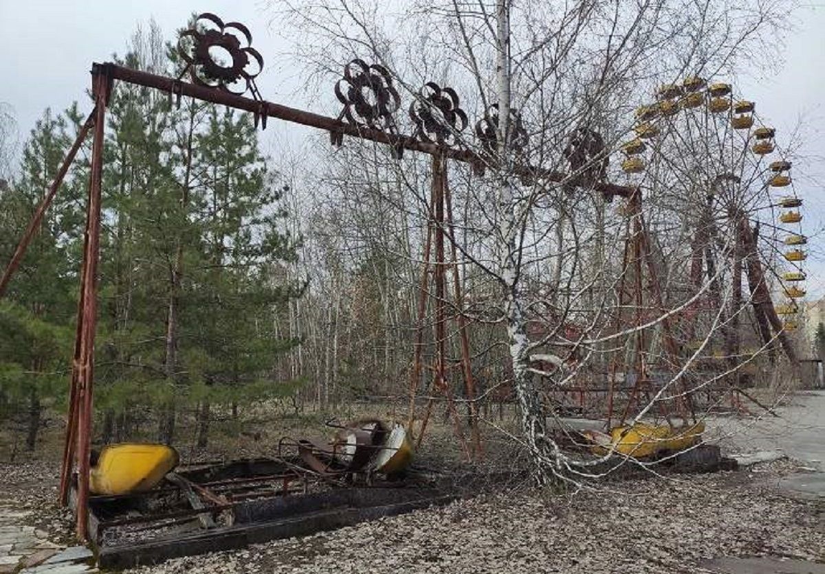 Парк відпочинку і Колесо Огляду в Прип'яті Парк відпочинку і Колесо Огляду в Прип'яті